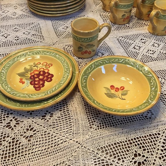 COPY - Chris Madden Marsala Home Collection for JC Penney 16-Piece Dinner Set - Picture 8 of 15